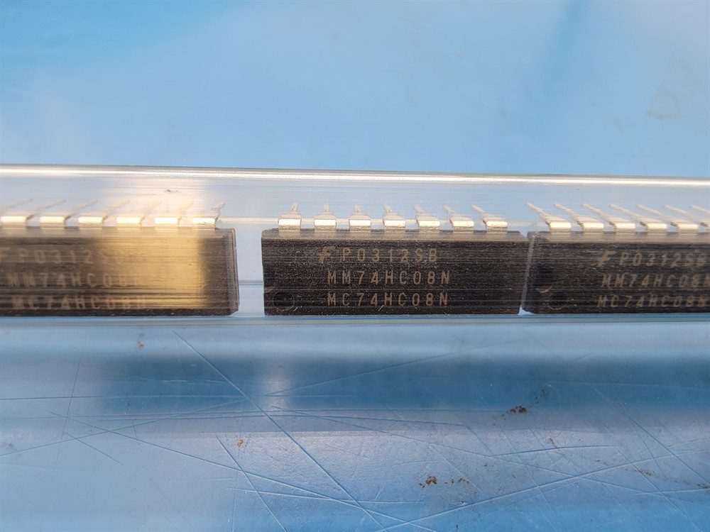 New (51pcs) MM74HC08N FAIRCHILD IC Logic